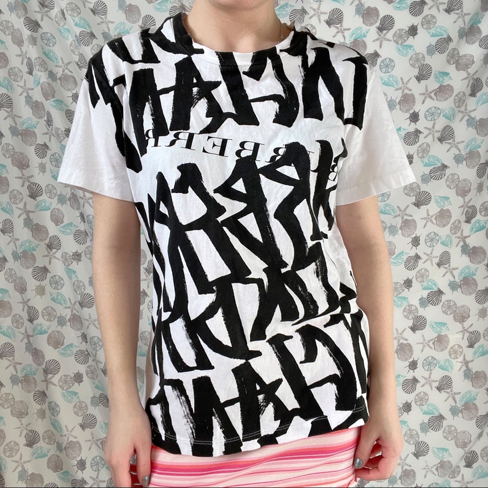 BURBERRY GRAFFITI TOP